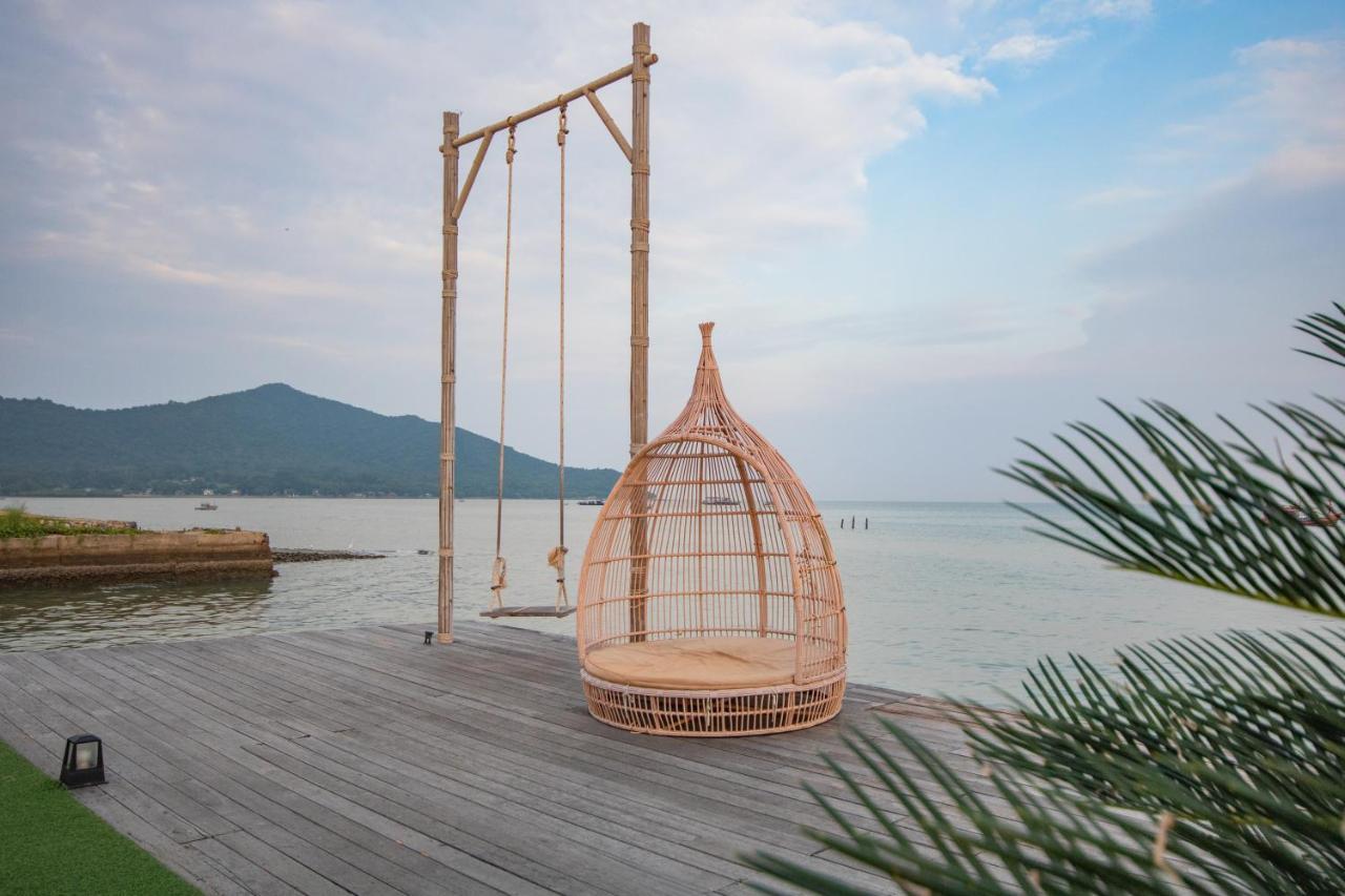 Baan Tah On The Sea Hotel Bang Sare Ngoại thất bức ảnh