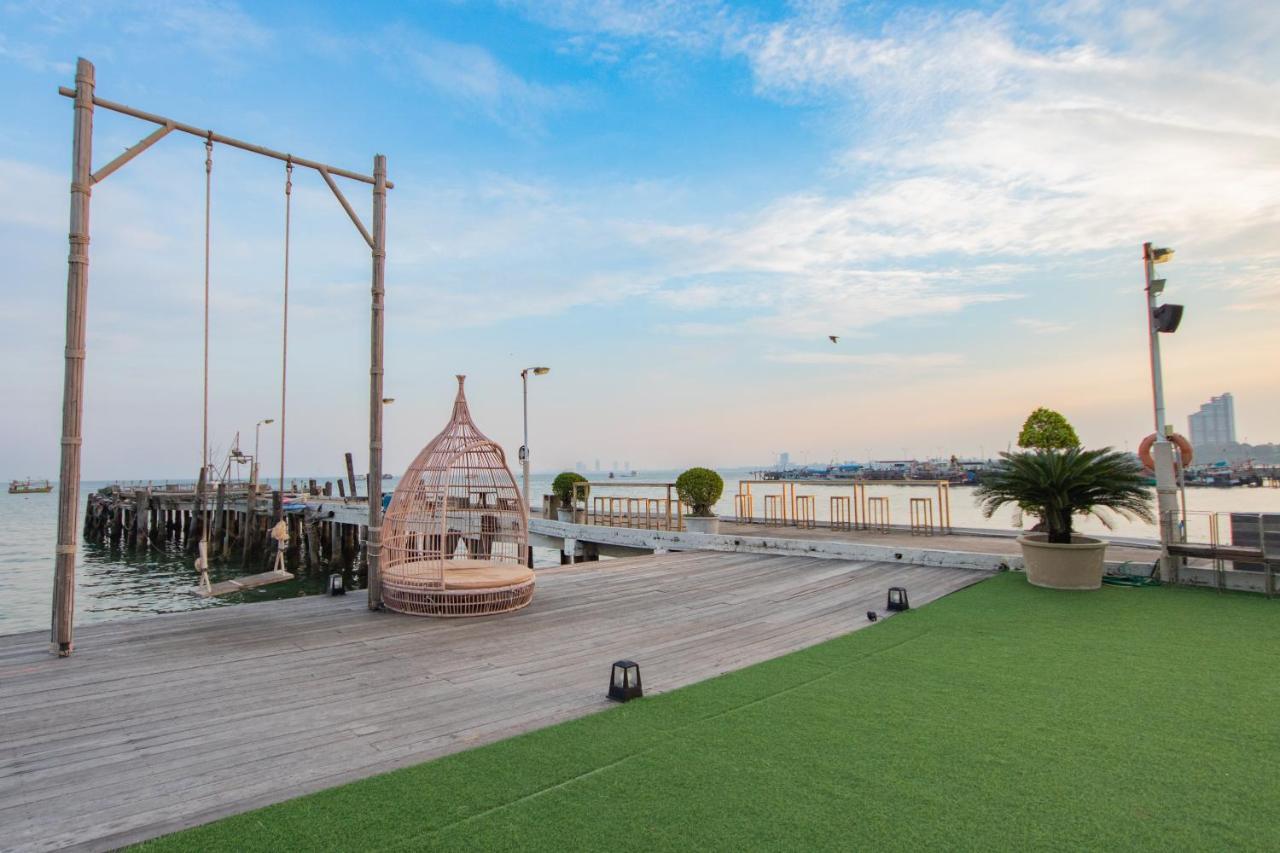 Baan Tah On The Sea Hotel Bang Sare Ngoại thất bức ảnh