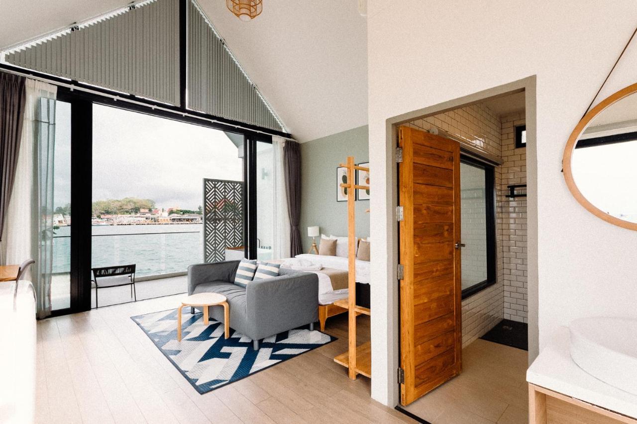 Baan Tah On The Sea Hotel Bang Sare Ngoại thất bức ảnh