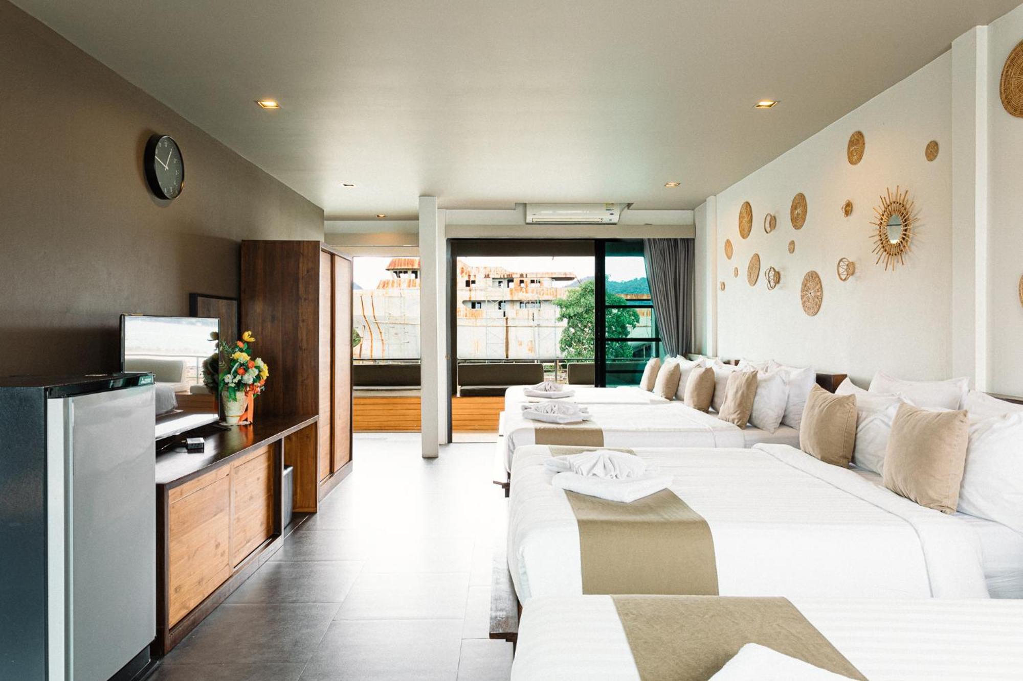 Baan Tah On The Sea Hotel Bang Sare Ngoại thất bức ảnh